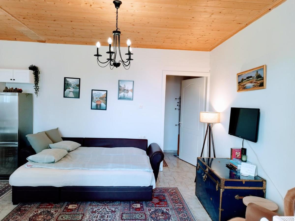 Cozy Cottage For 4 Lávdhas Eksteriør bilde